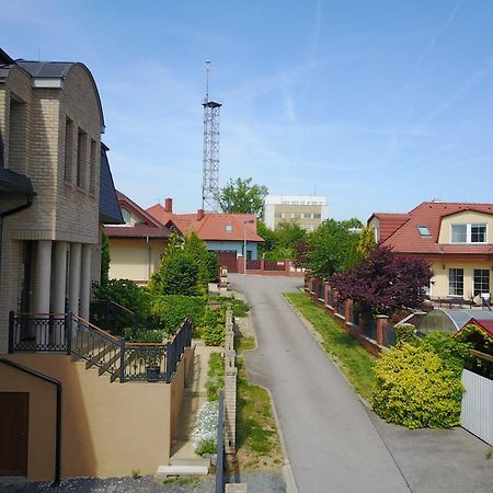 Villa Homestay Nad Helmrovkou Prague Exterior photo