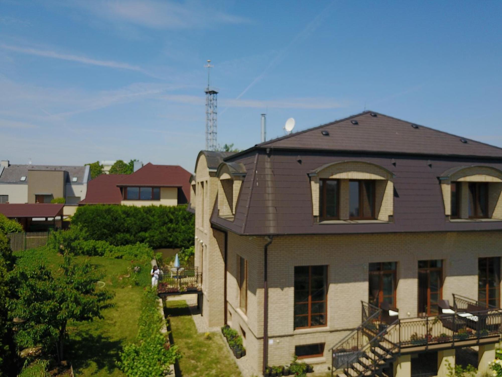 Villa Homestay Nad Helmrovkou Prague Exterior photo