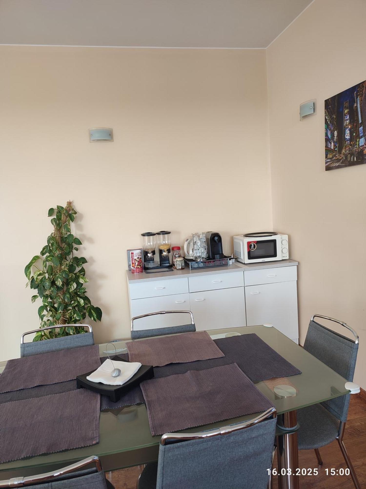 Villa Homestay Nad Helmrovkou Prague Exterior photo